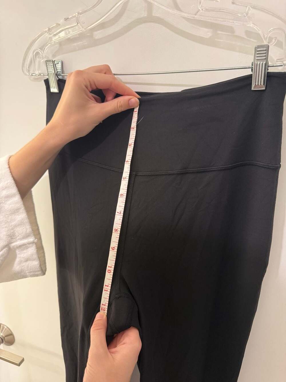 Lululemon Groove High-Rise Nulu Flared Pants 10 - Picture 9 of 10